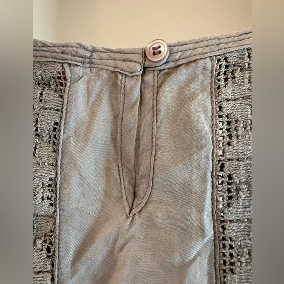 dylan clothing, Medium, Women’s Embroidered Top - Picture 5 of 9